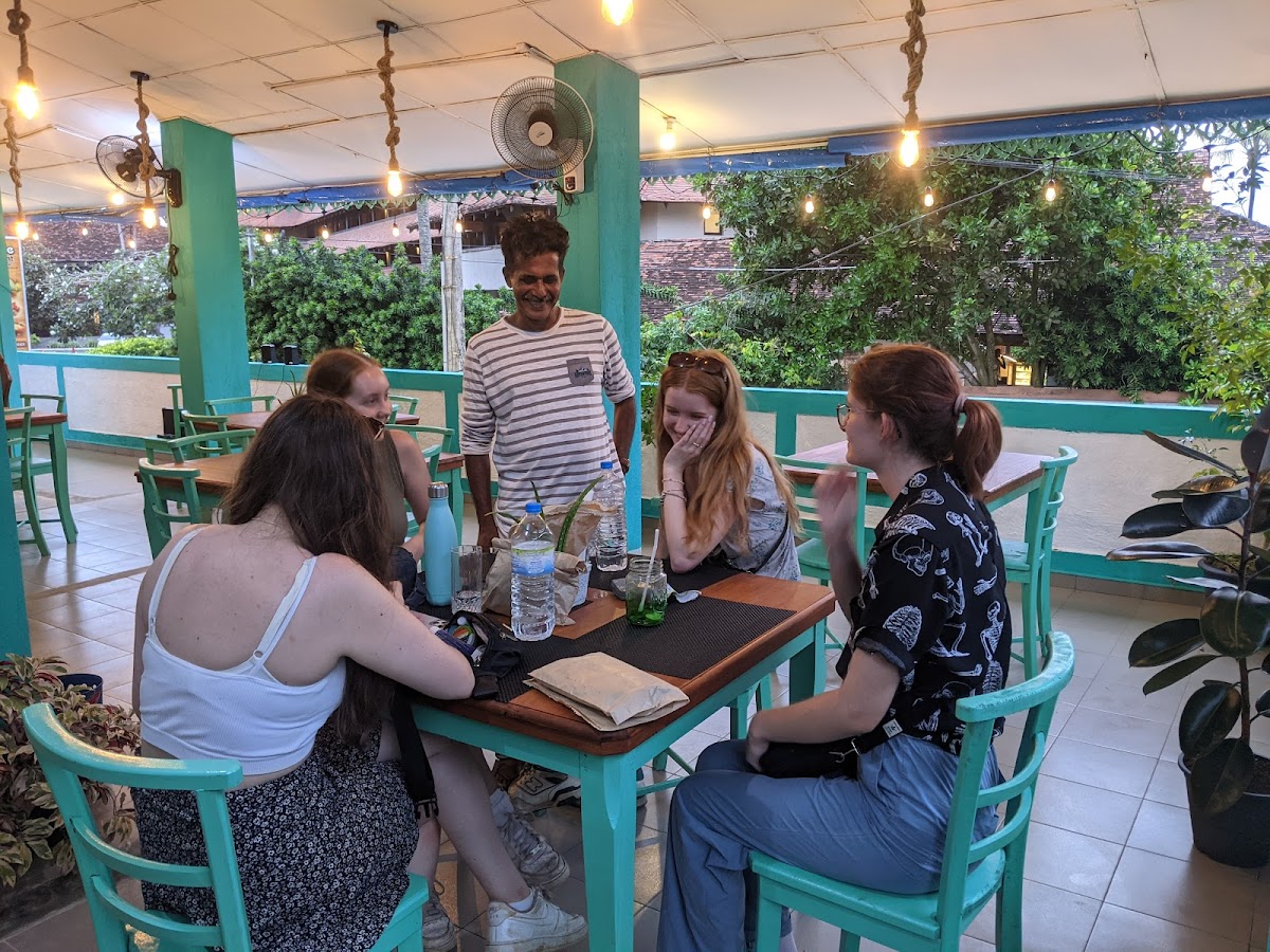 Shrimp And Lime Restaurant By The Simple